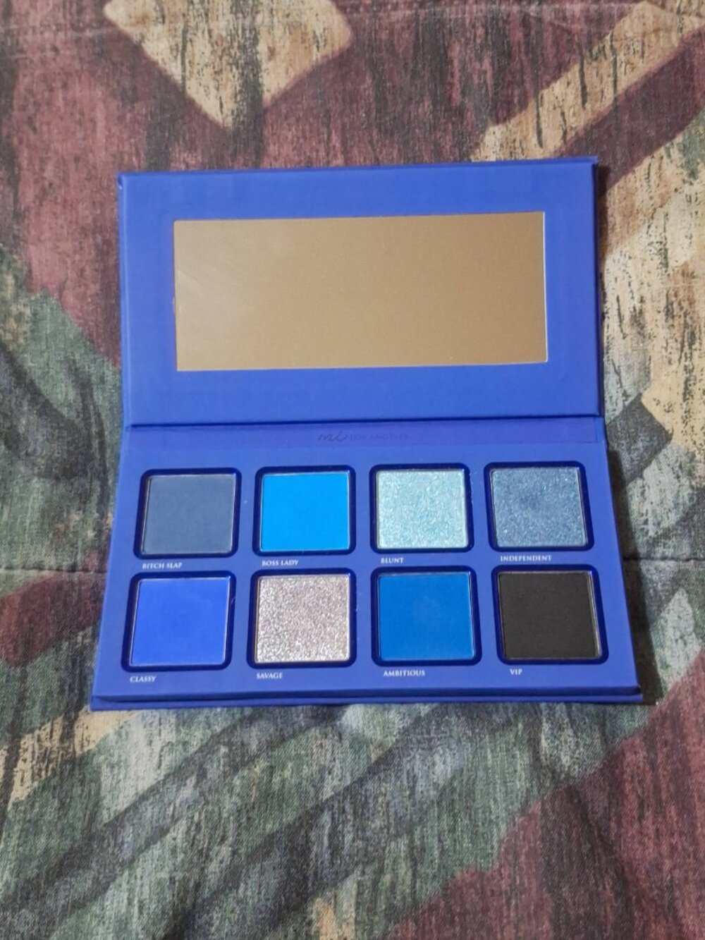 Mi Los Angeles “Boss B” Eyeshadow Palette – Used Once (With Sleeve)
